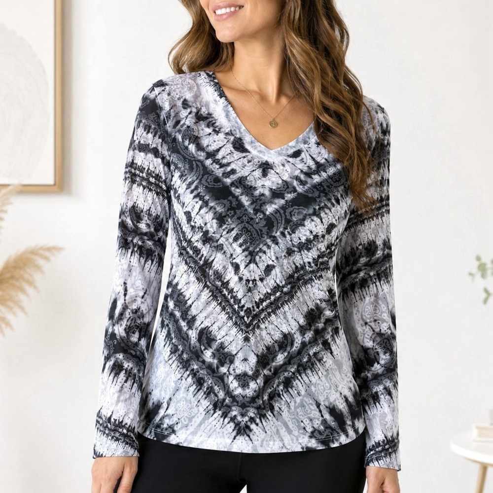 Balance Collection by Marika Yoga Top M Paisley V Neck Long Sleeve Sheer NWT